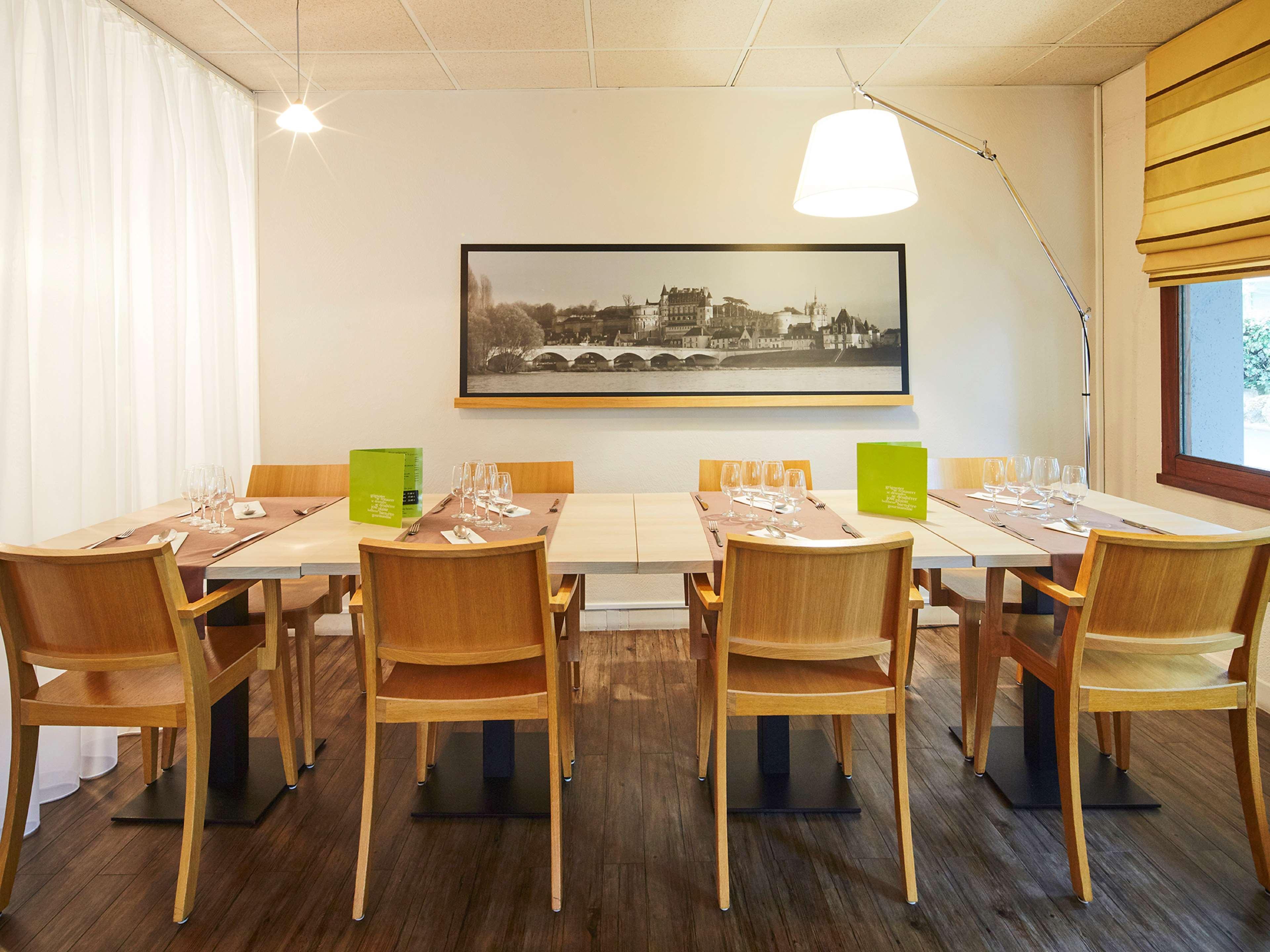 Kyriad Tours Sud - Chambray Les Tours Eksteriør billede