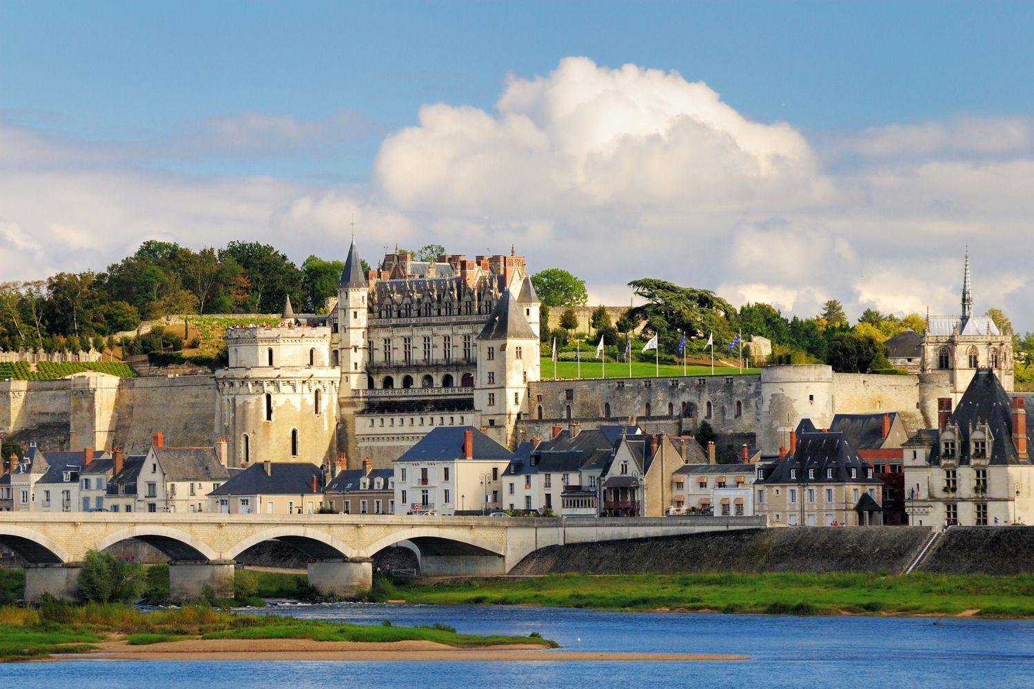 Kyriad Tours Sud - Chambray Les Tours Eksteriør billede